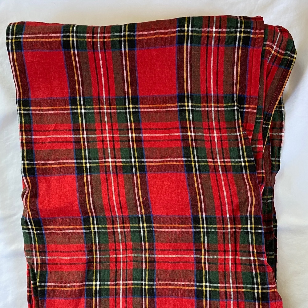 Ichi Antiquites scarf